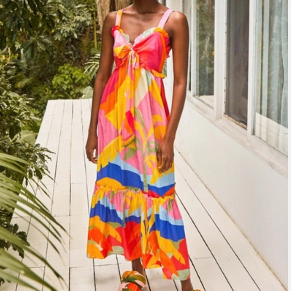 $195 NWT Farm Rio Tropical Sunset Maxi, Size Small